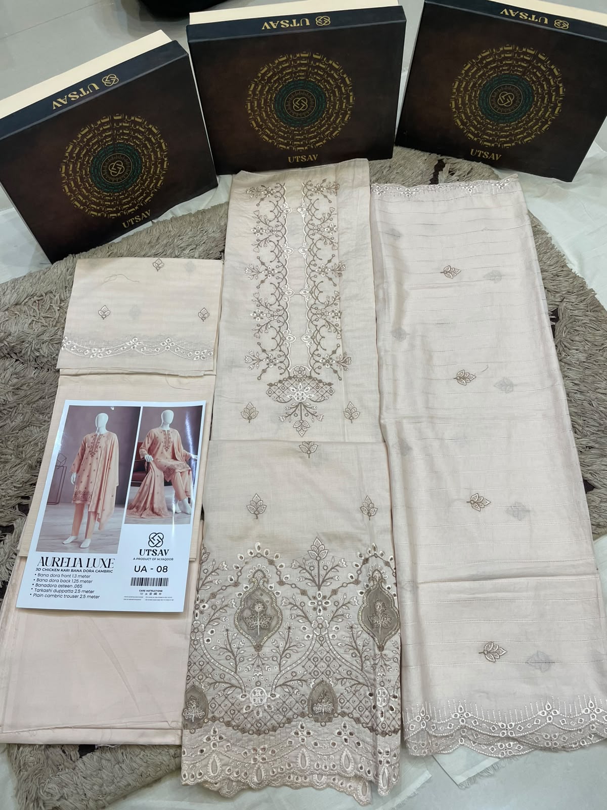 UA 08 Aurelia Luxe 3D Chicken Kari Bana Dora Cambric 3 Piece Unstitched Suit by Utsav