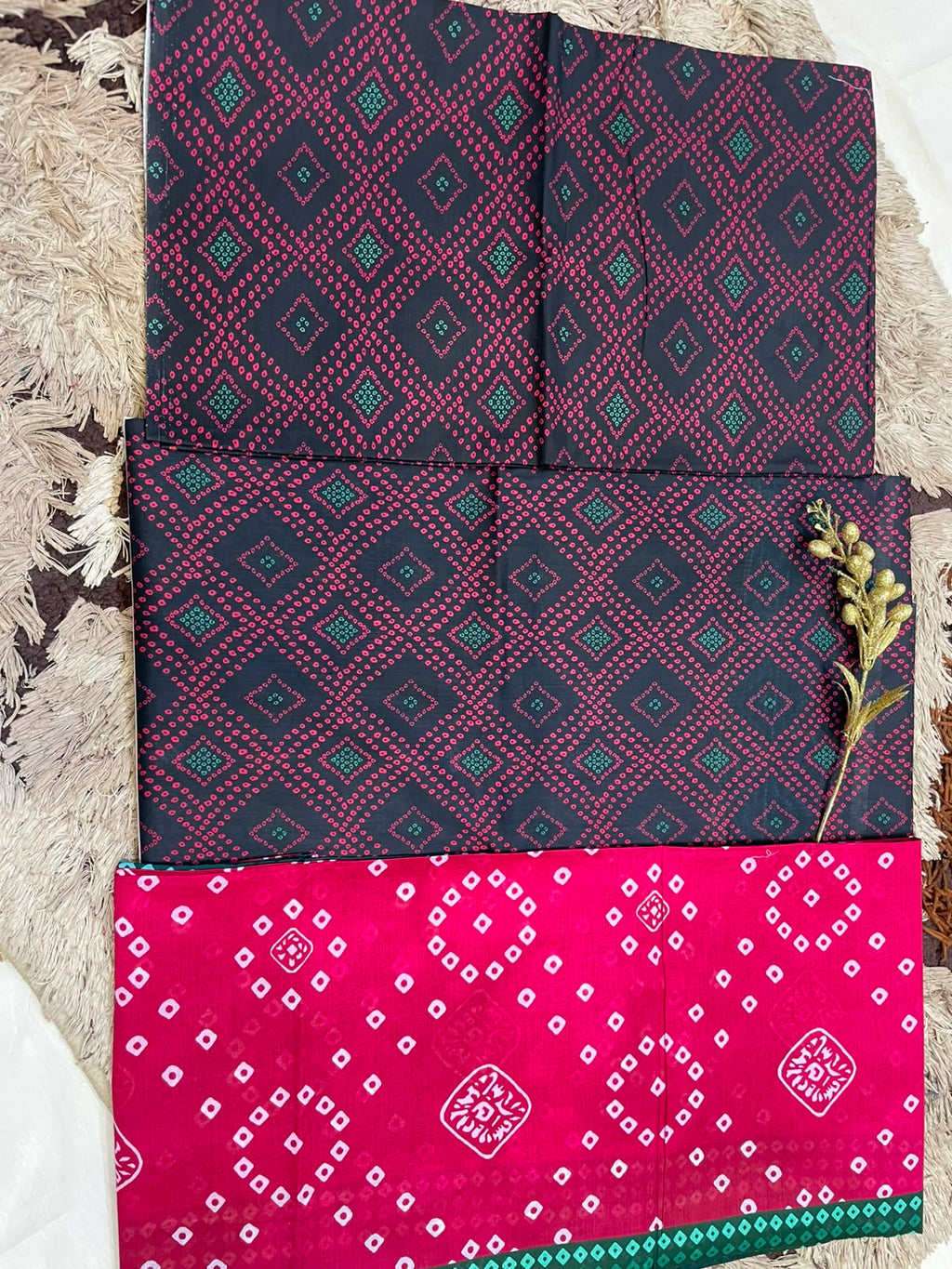 SP 03 -Signature Digital Printed Lawn 3 Piece Unstitched Suit by Utsav