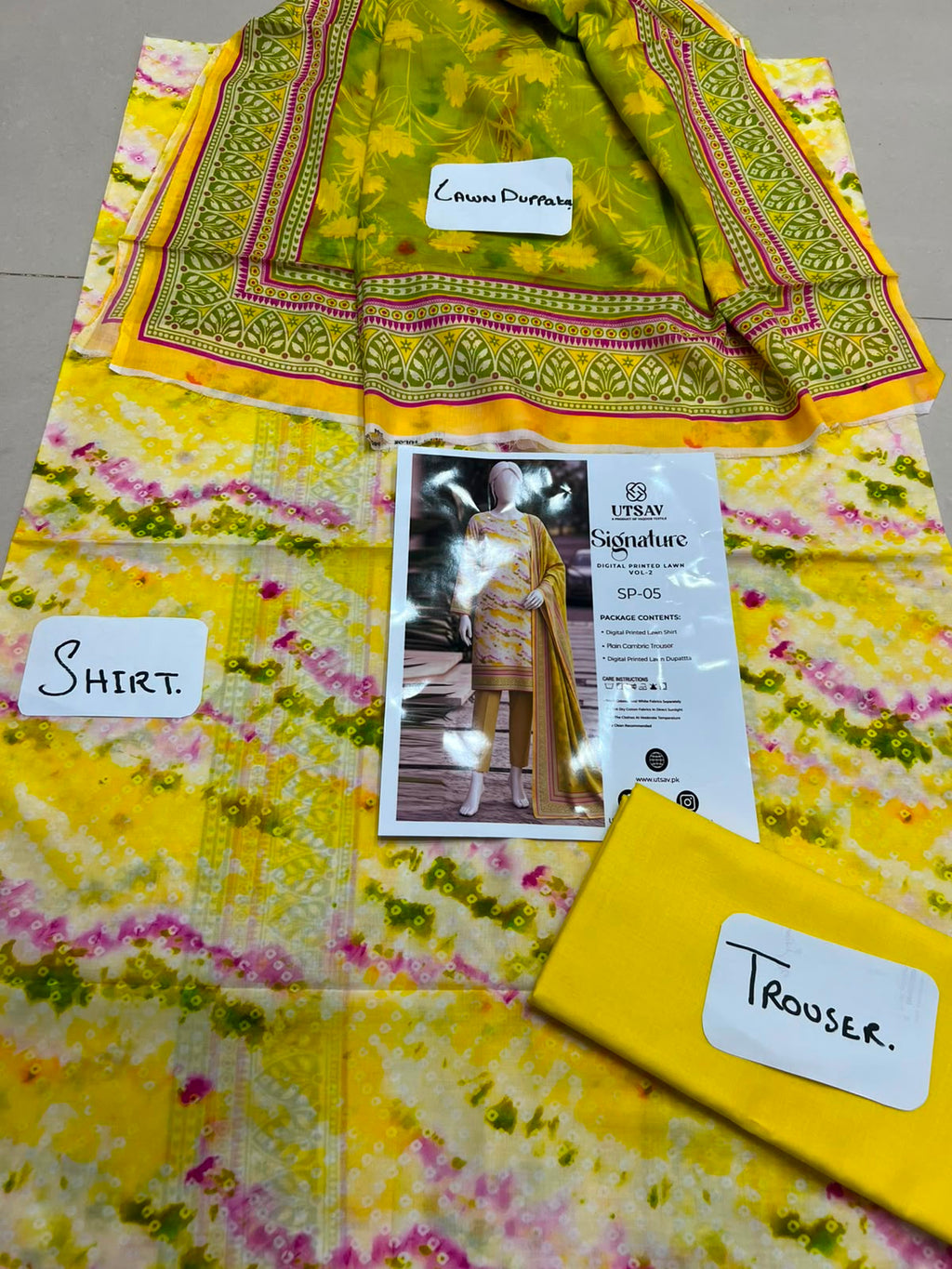 SP 05 -Signature Digital Printed Lawn 3 Piece Unstitched Suit by Utsav