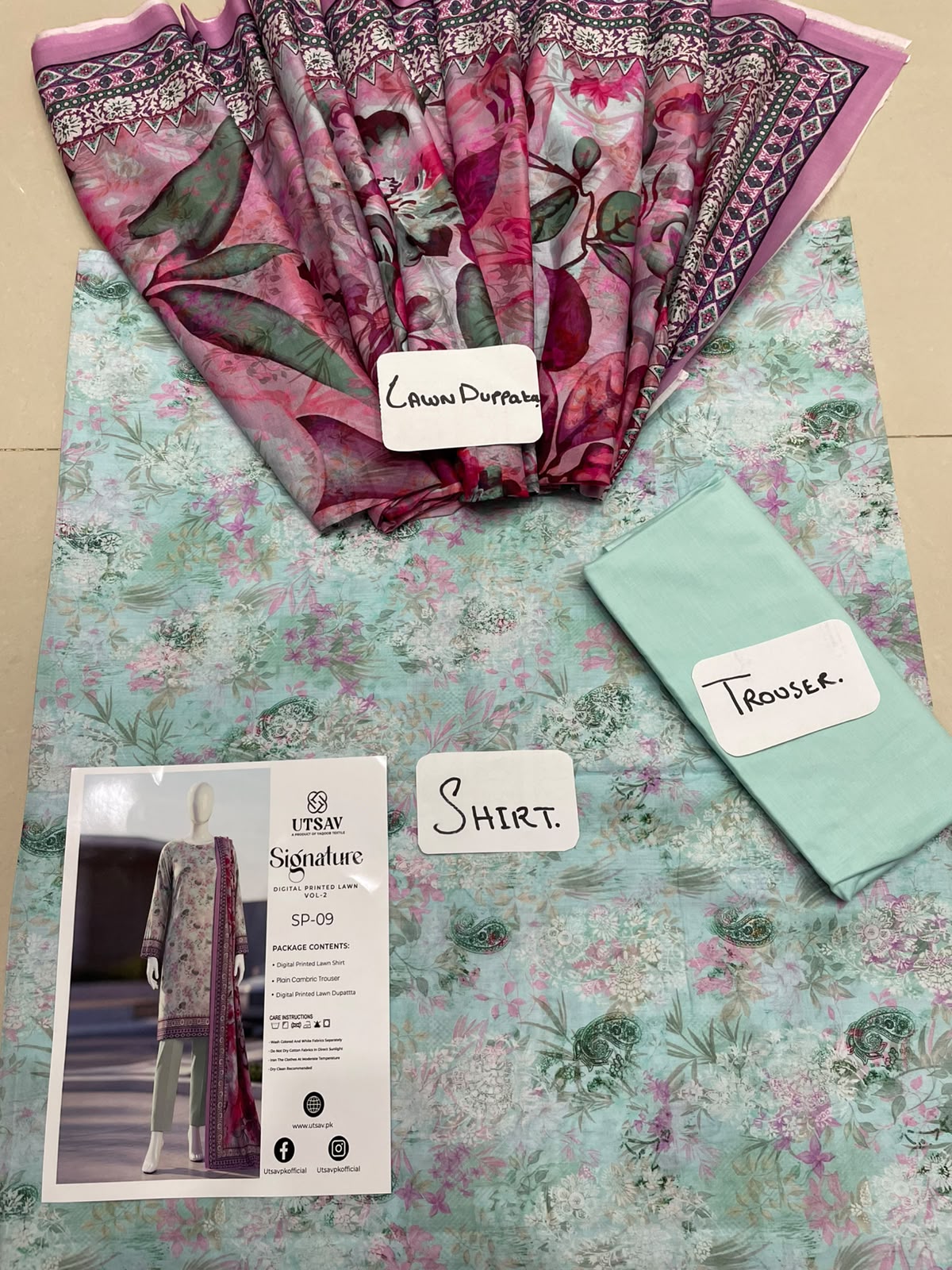 SP 09 -Signature Digital Printed Lawn 3 Piece Unstitched Suit by Utsav