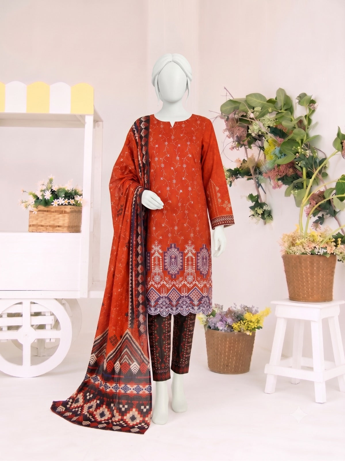 GU.04 - Gull Kaari Printed Lawn -3 Piece Unstitched Suit by Utsav
